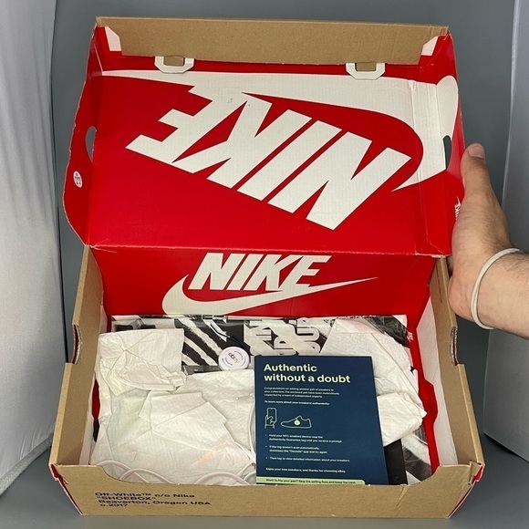 Off-White x Nike Air Max 97 Black / Orange - Zip Tie Size 13 AJ4585-001 OG Box - Picture 13 of 15